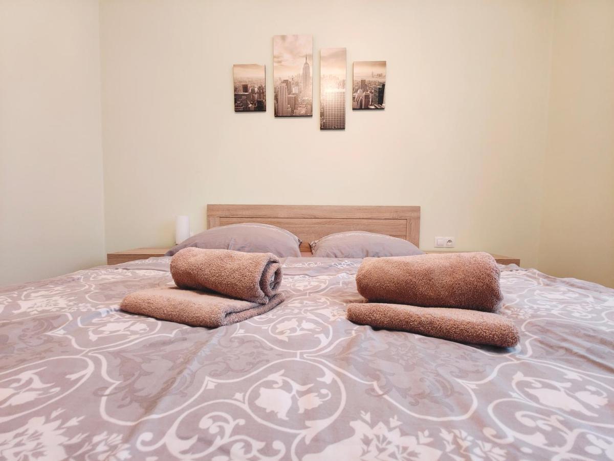 Apartman V Centru Karlovy Vary Dış mekan fotoğraf